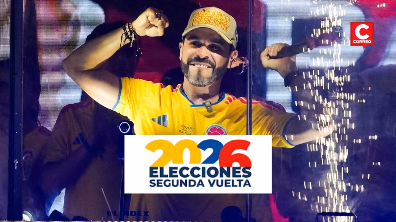 Abelardo de la Espriella celebra con los brazos en alto durante la segunda vuelta